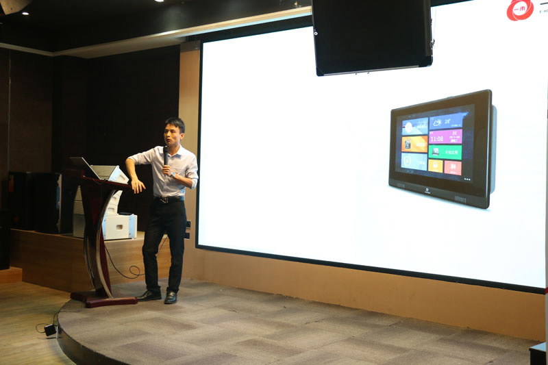 英嘉尼品牌運(yùn)營總監(jiān)周大兵老師